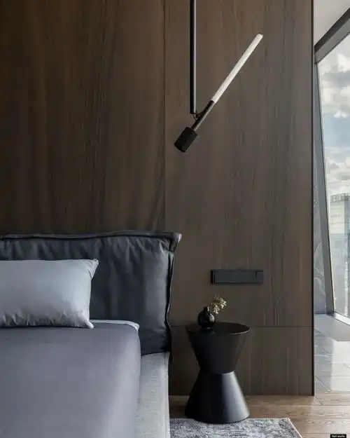 160㎡顶层灰色公寓,单身男士的挚爱