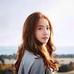 头像女生日韩林允儿