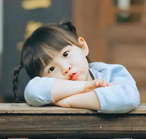 65岁的我不顾儿女反对,花400000回老家盖房,建好后,我却后悔了