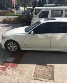 宝马3系2005款320i2.0手自一体时尚型木内饰