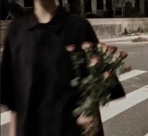 黑系男生头像真人图文文