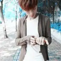 微信二次元头像男生天蓝色头发微信头像图片大全