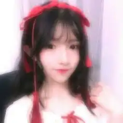 qq姐妹头像小可爱一左一右不准备讨任何人喜欢