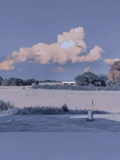 微信8.0状态背景图