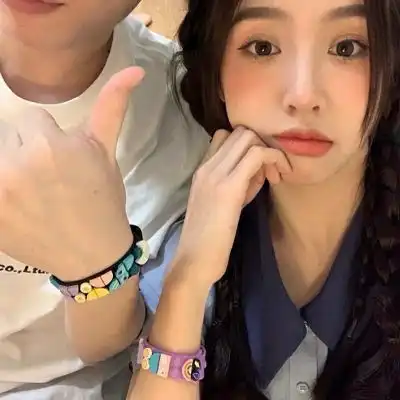 猫系列情侣头像一人一半