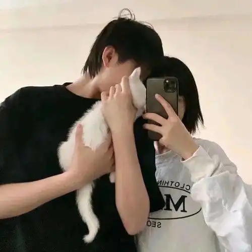 头像说好一起白头你秃了顶我染了头