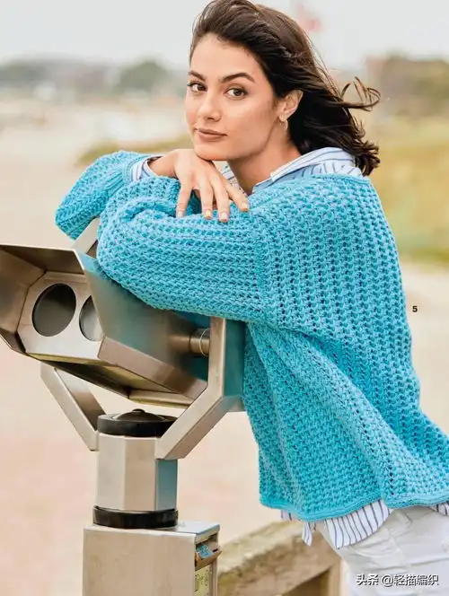 一组新款针织衫,绿色和蓝色系列,花样简洁,清新大方