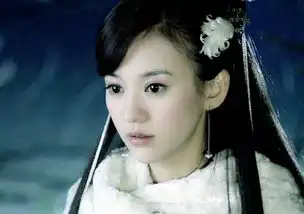 陈意涵威尼斯喂鸽子倒立