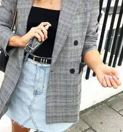 浅灰小西服搭配技巧5个小技巧让你不一样