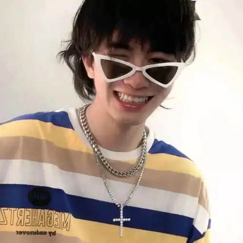 速度保存超赞微信头像