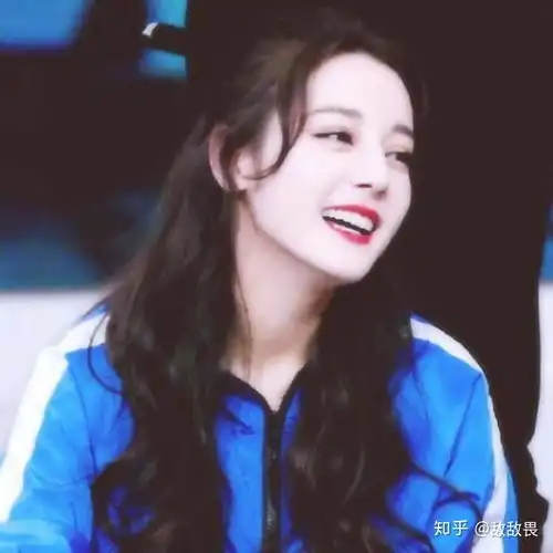 迪丽热巴有哪些特别可爱的照片