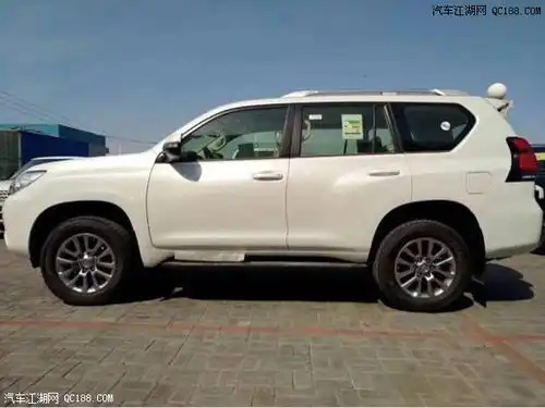 2019款丰田霸道4000九气迪拜版gxr配置详情解读