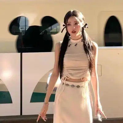 2023最新温暖美丽女生头像