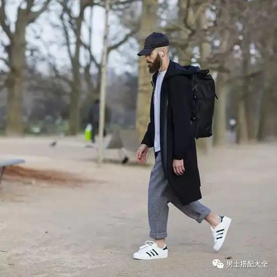 简约穿搭的男人绝对是最帅的