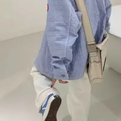 女生简约时尚风格头像高清