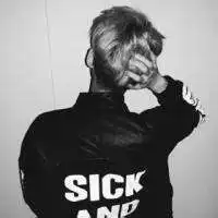 冷酷男生头像真人黑白微信头像图片大全