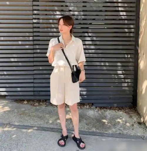 女生必看的夏季基础色系搭配清爽大方的设计,很容易让人心动