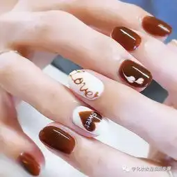 美甲图片美到窒息的春夏系列美甲配色,让指尖满满的温柔感