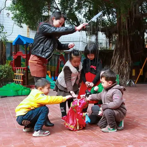 津门网张秋煌小木偶,大教育