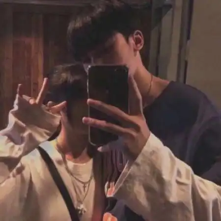 唯美浪漫情侣头像一对,让你一直依赖在我身边