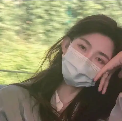 绝绝子的小众背景图头像套图一