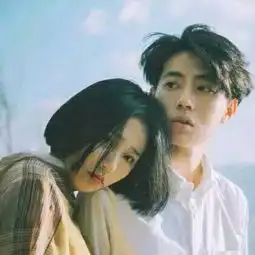 求这个头像的情头另一张