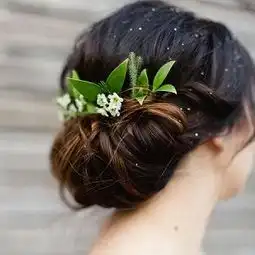 卷发头像女生唯美侧面