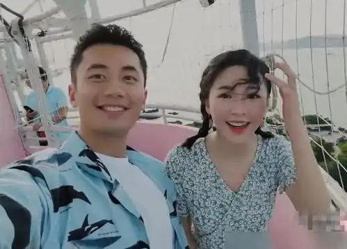 心动的信号女一男二分手,女二男三没交往,女二女三现实却同居