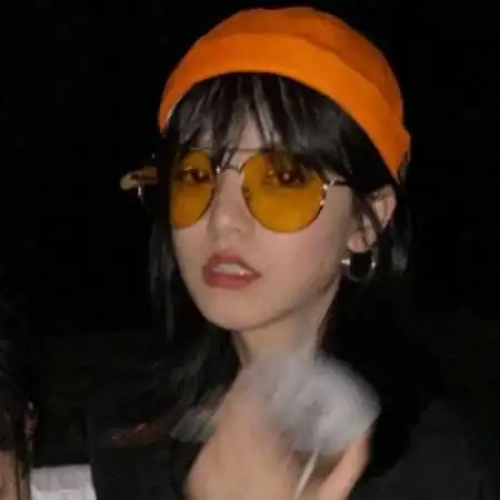 扣扣情侣头像一对青春年少我们相爱