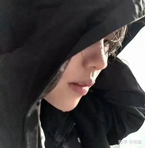 冷酷男生头像真人