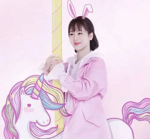 杨紫出道18年,锦觅火了,佟年也火了,仙气飘飘的她却被遗忘角色