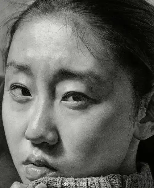 一个央美教授对他说画画先别急着挣钱,在家憋三年,你一定能成功,结果他真的成功了