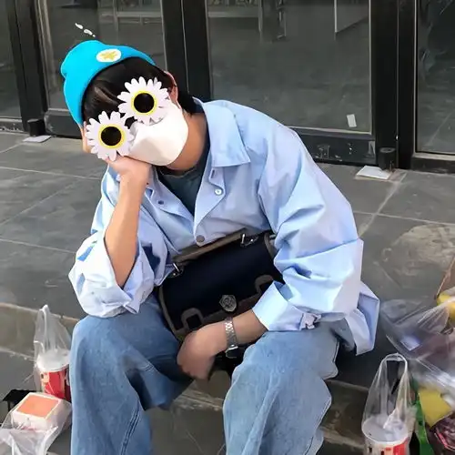 男生头像无水印明天生动而具体