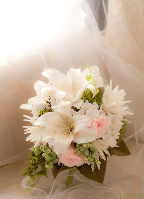 花间世纪12星座美女们的独特手捧花