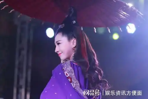 女神jj贾晓晨已成妈妈实力演绎风情万种真人魅力不减当年