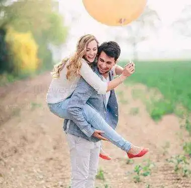 彻底看清一个人的4个瞬间