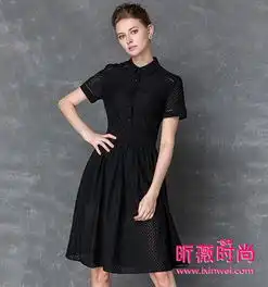 小黑裙搭配图片小黑裙夏天这样穿清凉显瘦