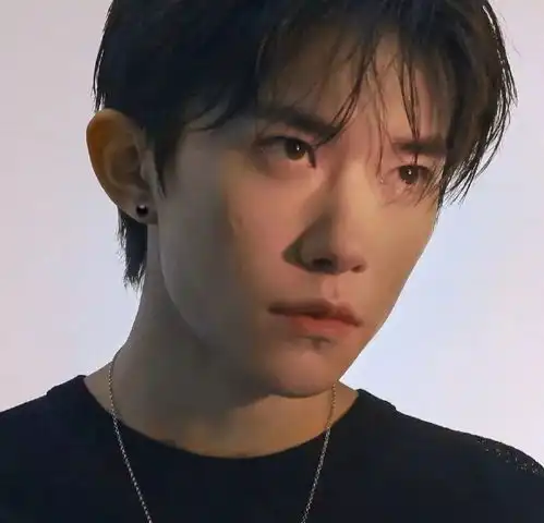 tfboys的八年时光415快乐丨三小只长大了