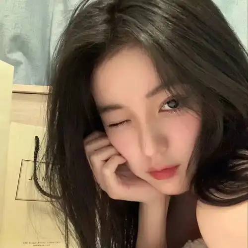 精选优质温柔小众好看女生头像6