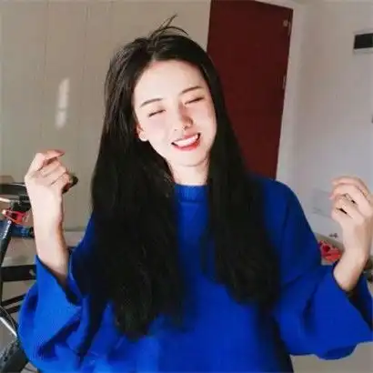 唯美好看蓝色控女生头像,泳池边的湖边海边居家的都有