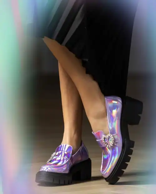 国际鞋履携手国际体育明星,国货运动品牌篮球业务或将全面起飞