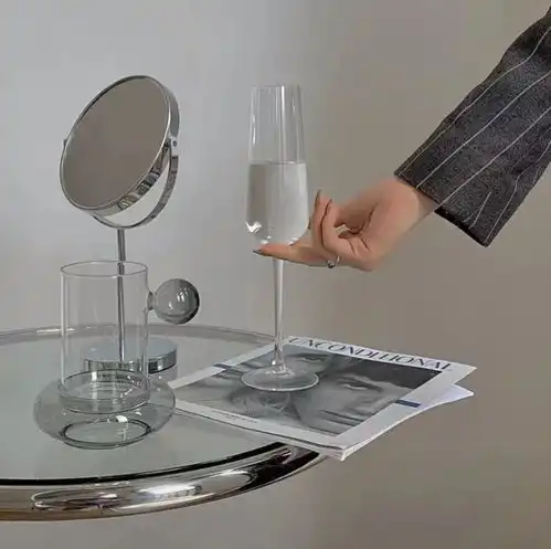 抖音头像不明显情头