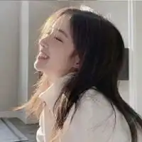 头像女阳光阳光活力朝气的女生头像