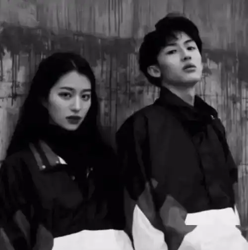 情侣头像齁甜宝藏情头超火高级情话短句