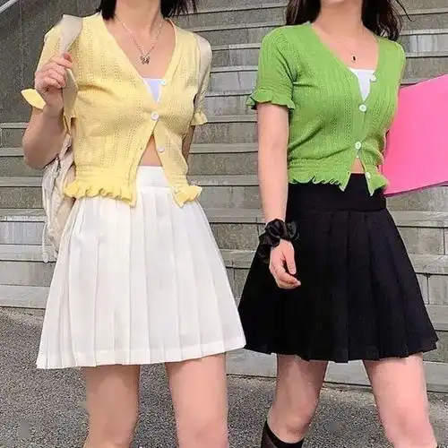 做个漂亮的姐妹花春日少女感十足的冰淇淋色穿搭推荐