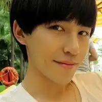 微信男生头像超清阳光微信头像图片大全