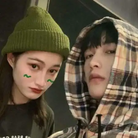 抖音超好看的情侣头像你要不要考虑想想我