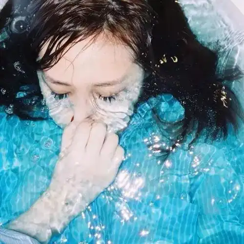好看女生头像ins氛围感