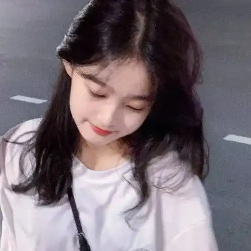 清冷系女生头像不露脸白
