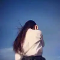 酷酷的姐妹上半身头像一左一右